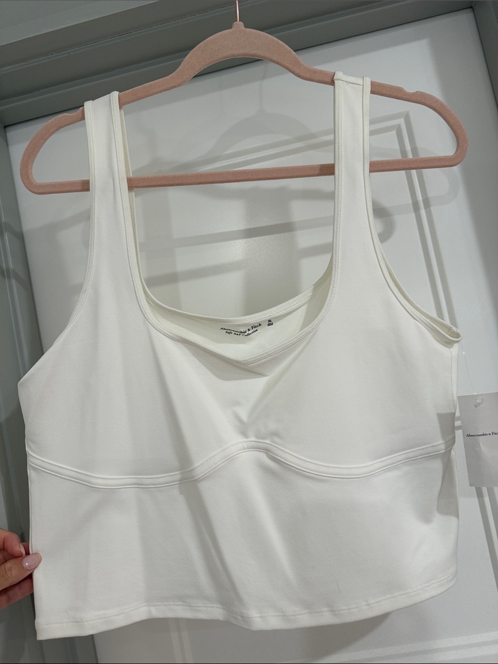 Abercrombie and Fitch tank top size XL - NWT